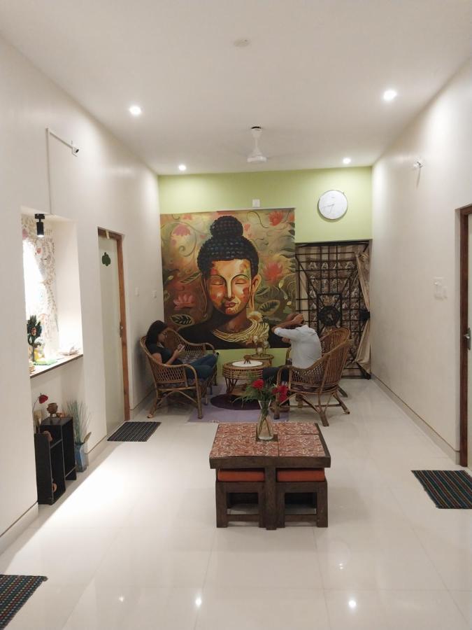 Funk Monk Villa Hostel Pondicherry Auroville Exterior photo